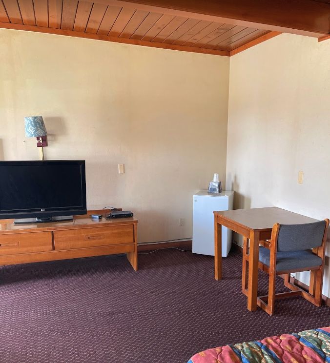 Clair Inn (Travelers Lodge, Travelers Lodge) - Clair Inn Motel (newer photo)